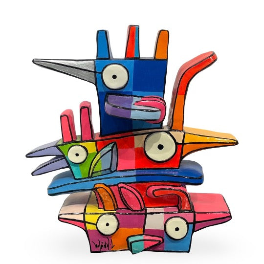 Sculptuur van Jacqueline Schafer - Totempaal van vreemde vogels.