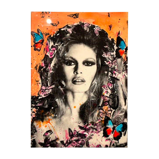 Brigitte Bordeaux Butterfly - Moderne Kunst