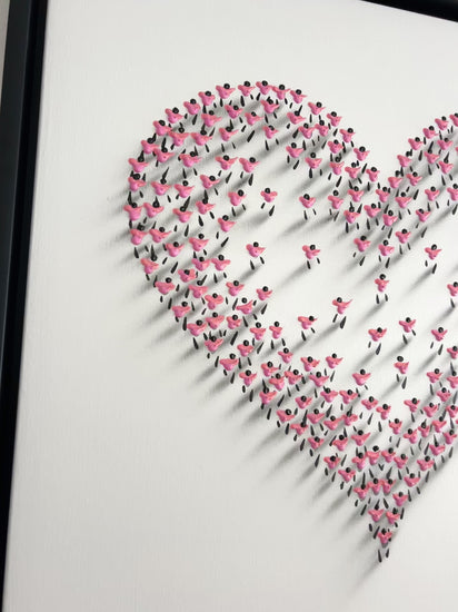 Francisco Bartus schilderij Pink Heart in video
